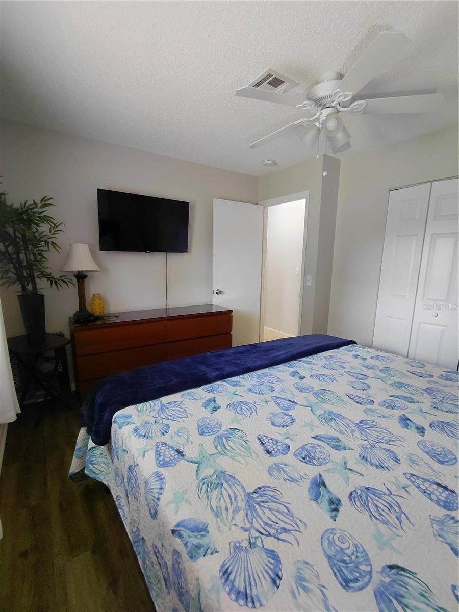 N6143977 Property Photo 22