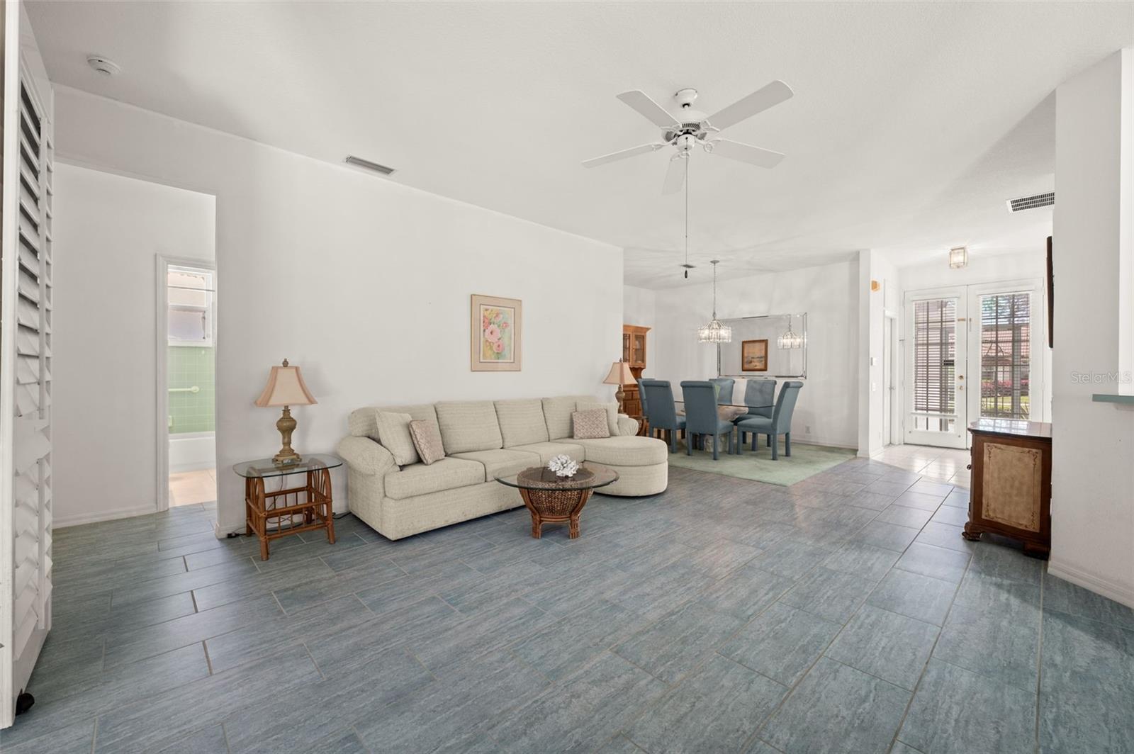 4333 Spicetree St Property Photo 9