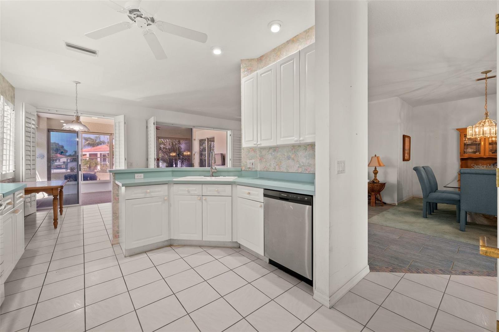 4333 Spicetree St Property Photo 10