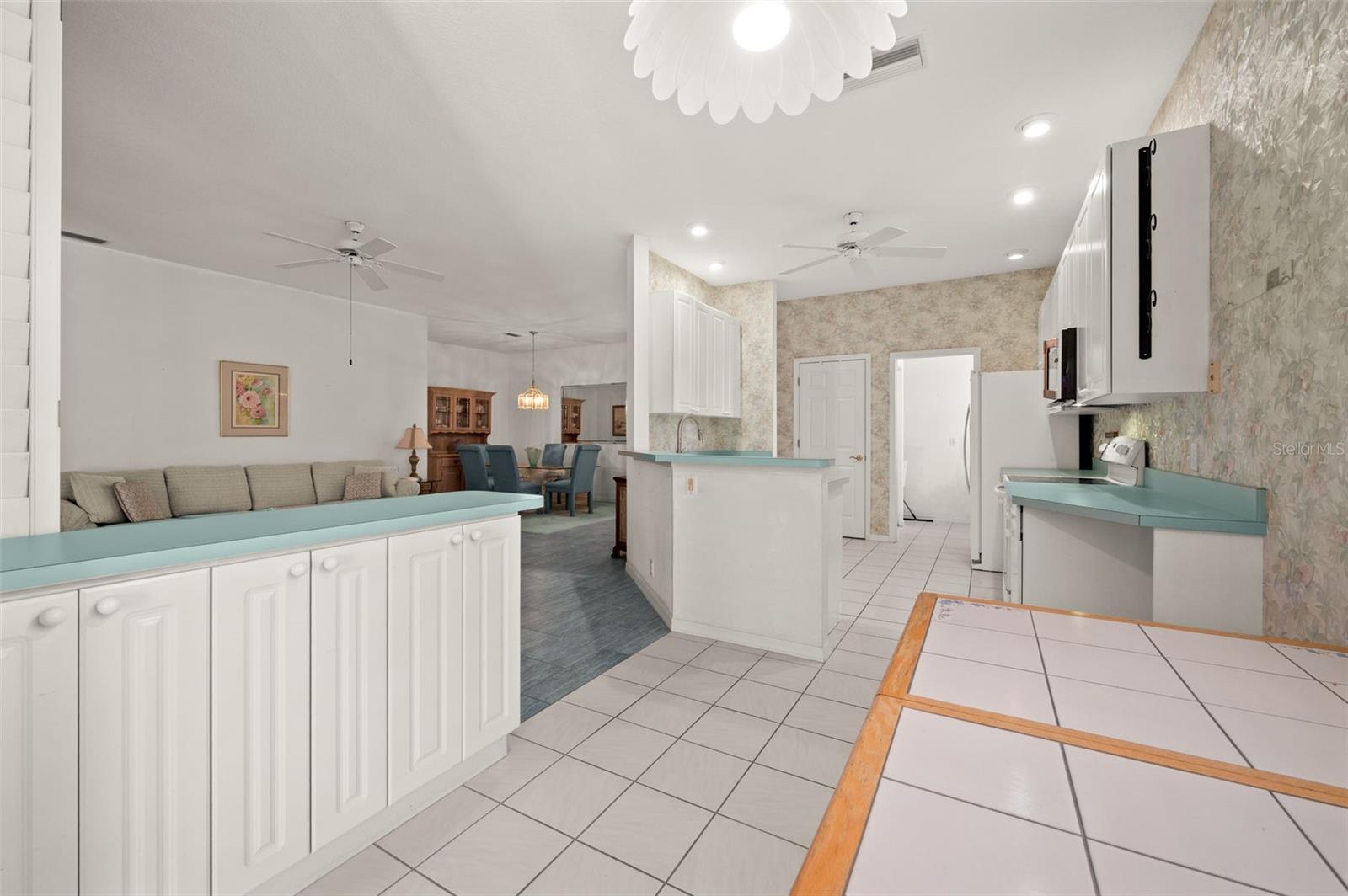 4333 Spicetree St Property Photo 13