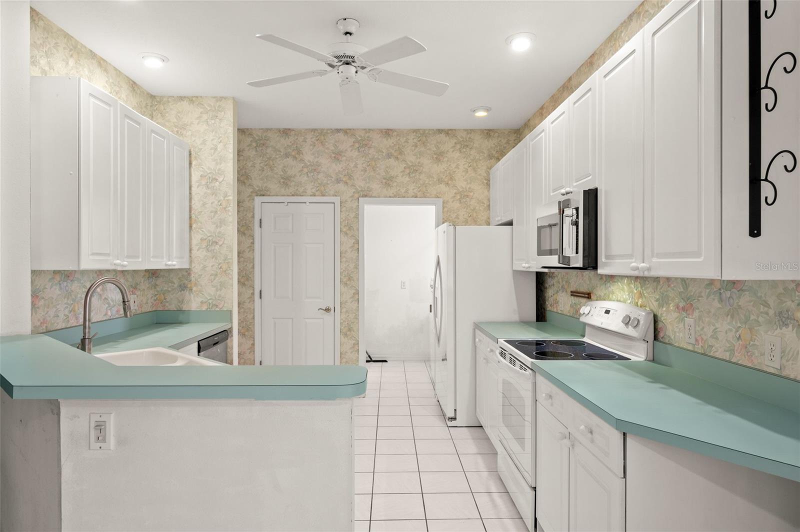 4333 Spicetree St Property Photo 14