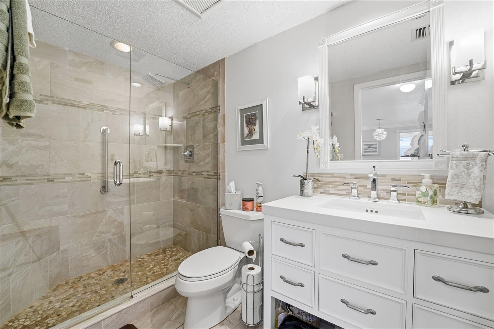 690 Circlewood Dr #w8 Property Photo 34