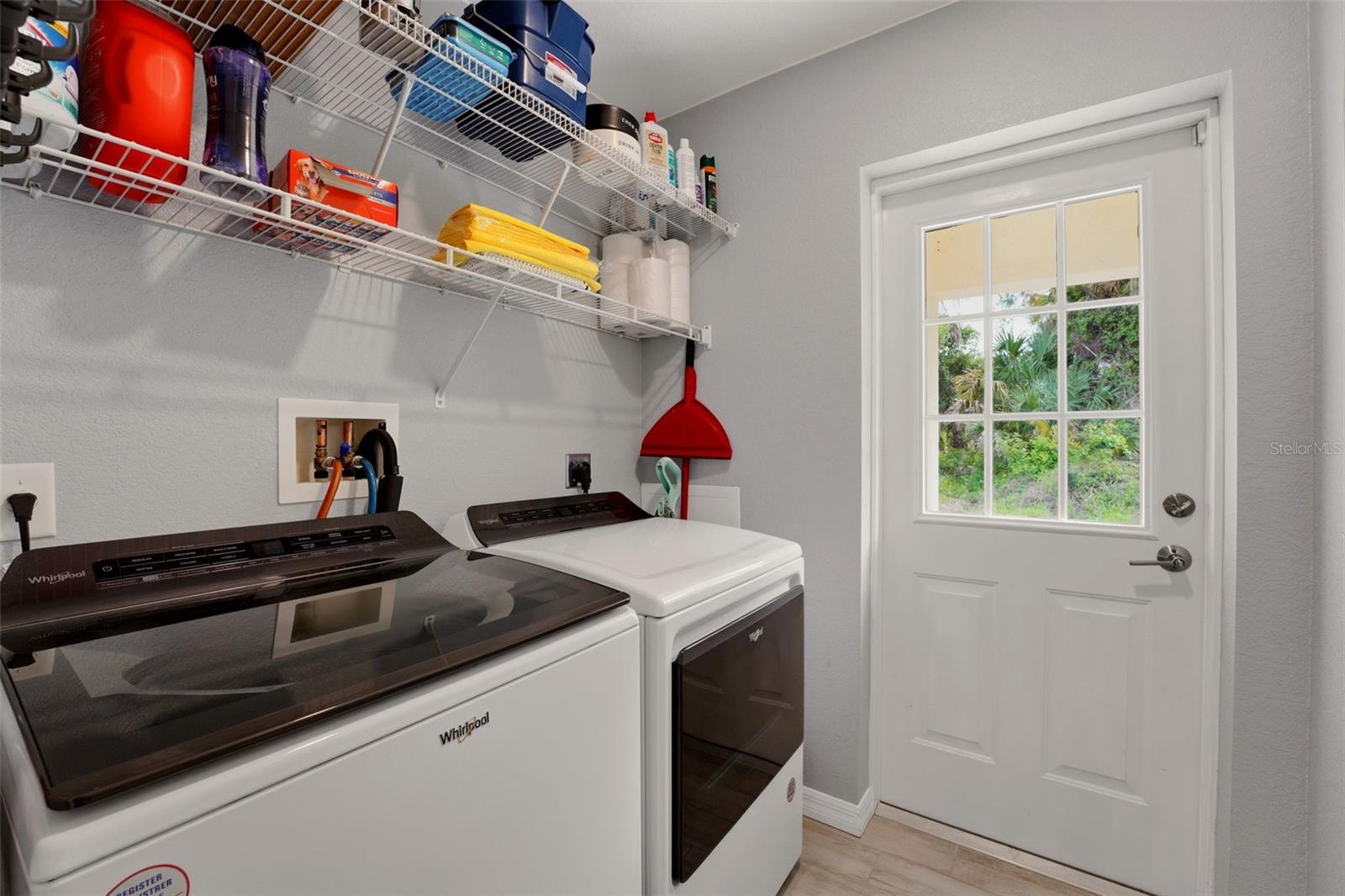 1709 Kerman St Property Photo 17