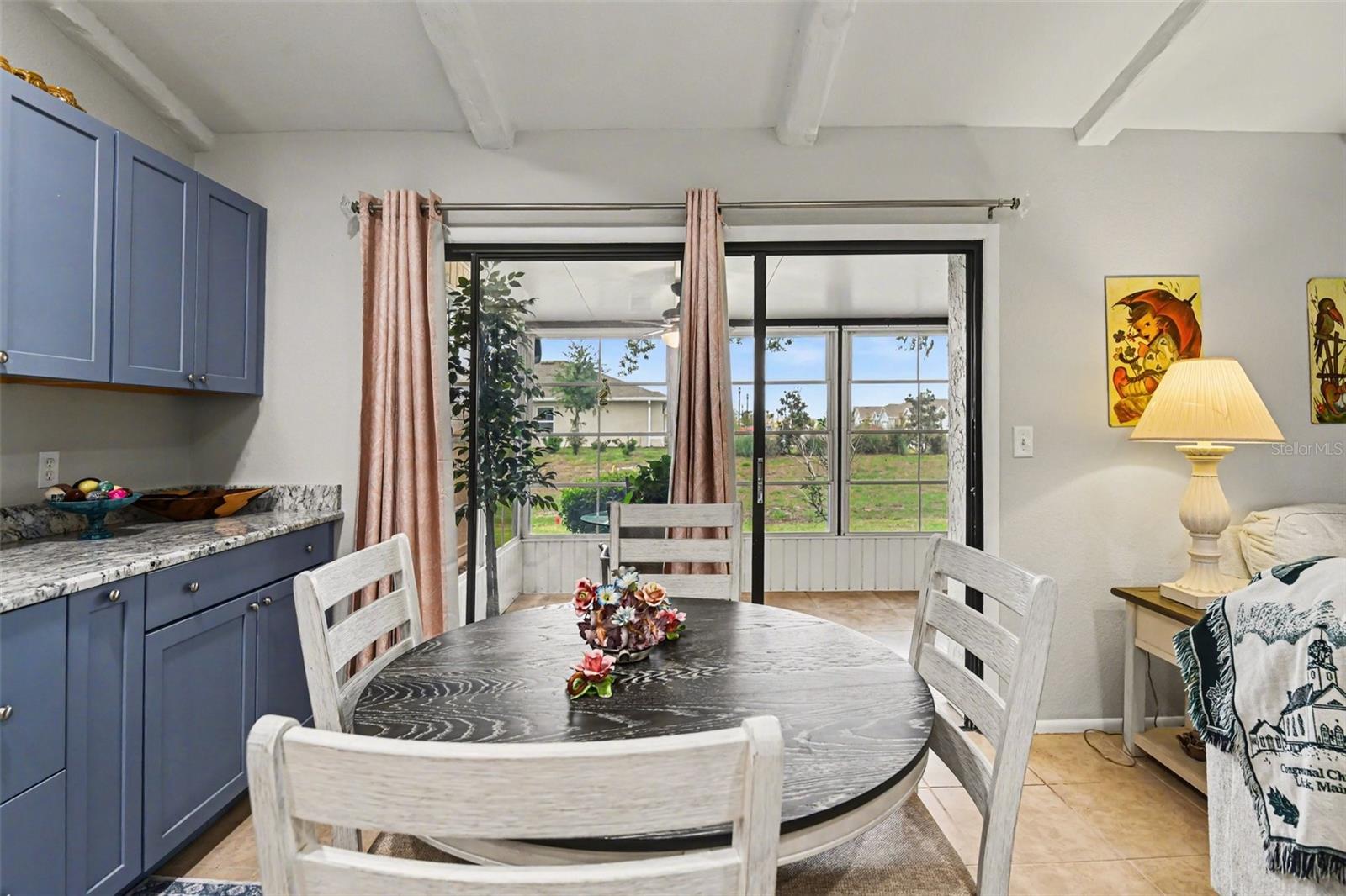 5401 Brassy Loop Property Photo 15
