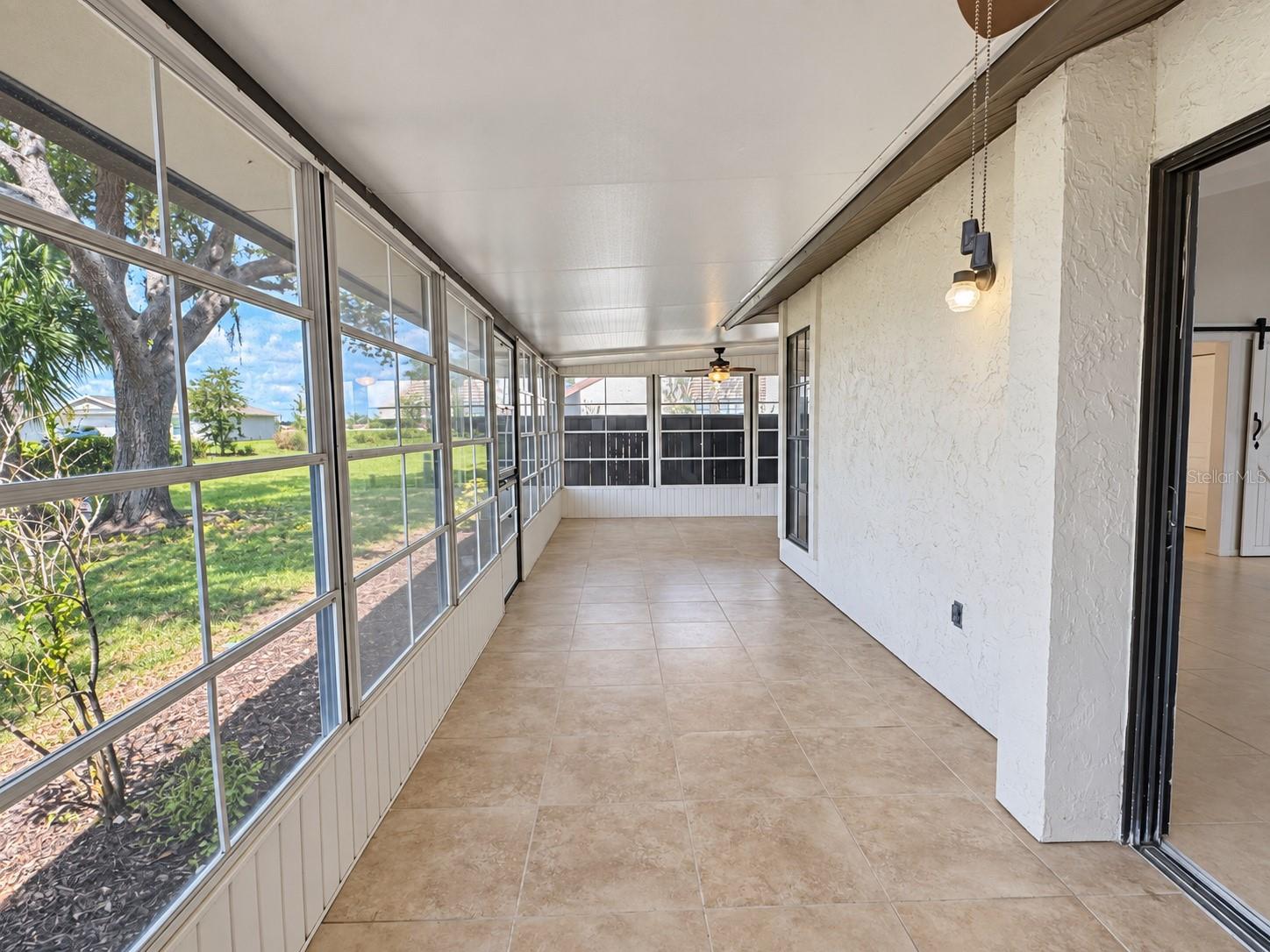 5401 Brassy Loop Property Photo 24