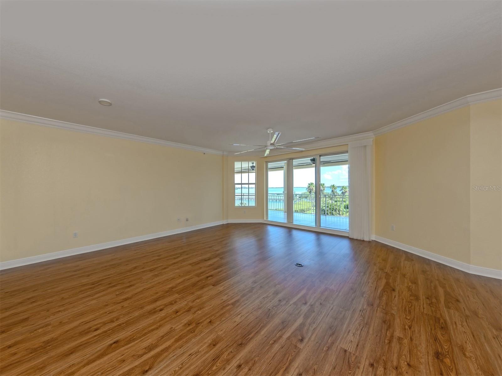 14021 Bellagio Way #404 Property Photo 5