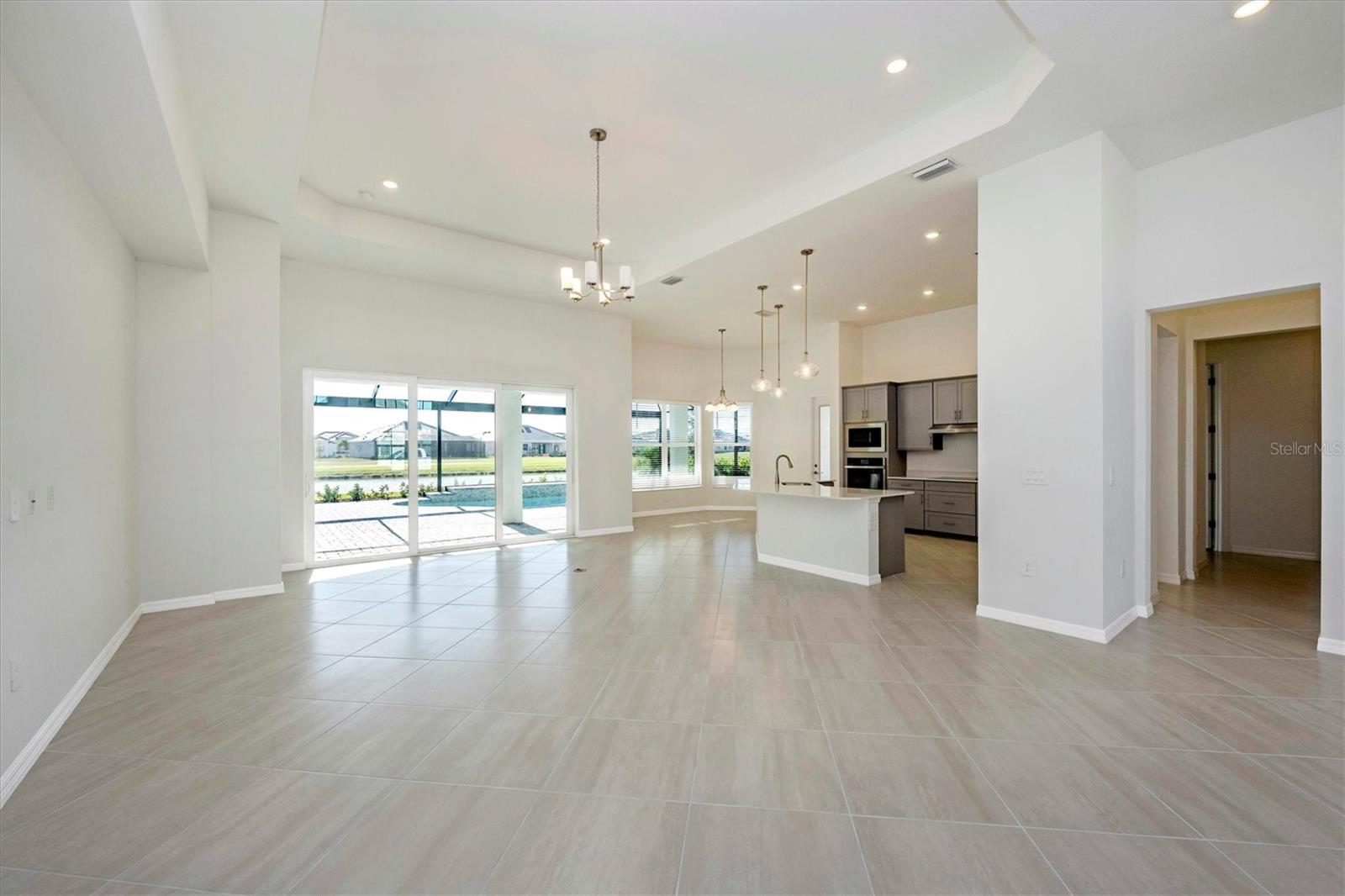 12655 Wellen Golf St Property Photo 12