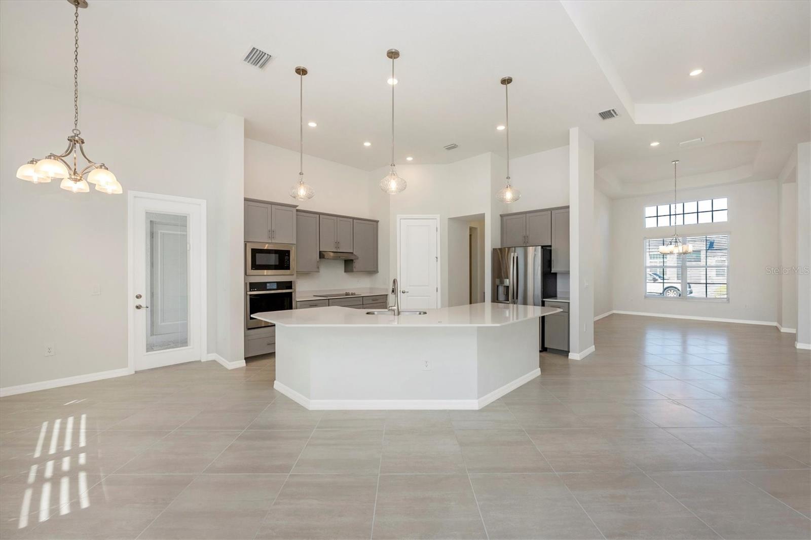 12655 Wellen Golf St Property Photo 16