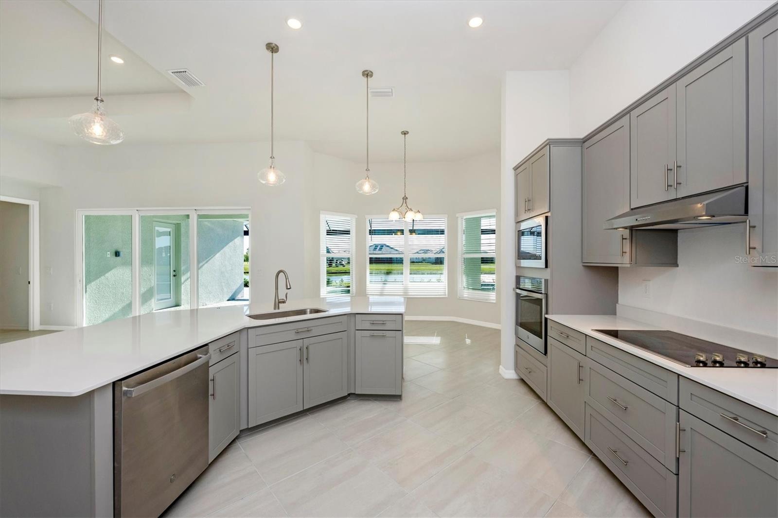 12655 Wellen Golf St Property Photo 19