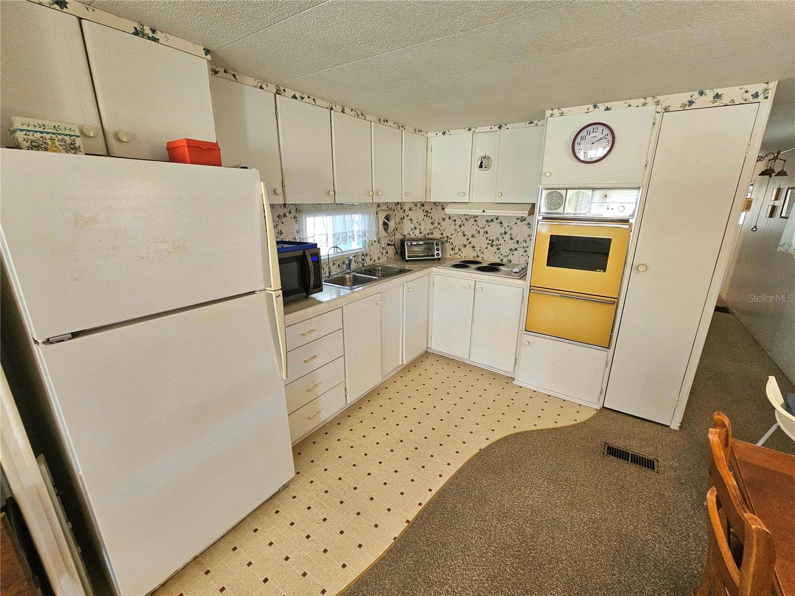 110 Roma Rd Property Photo 5