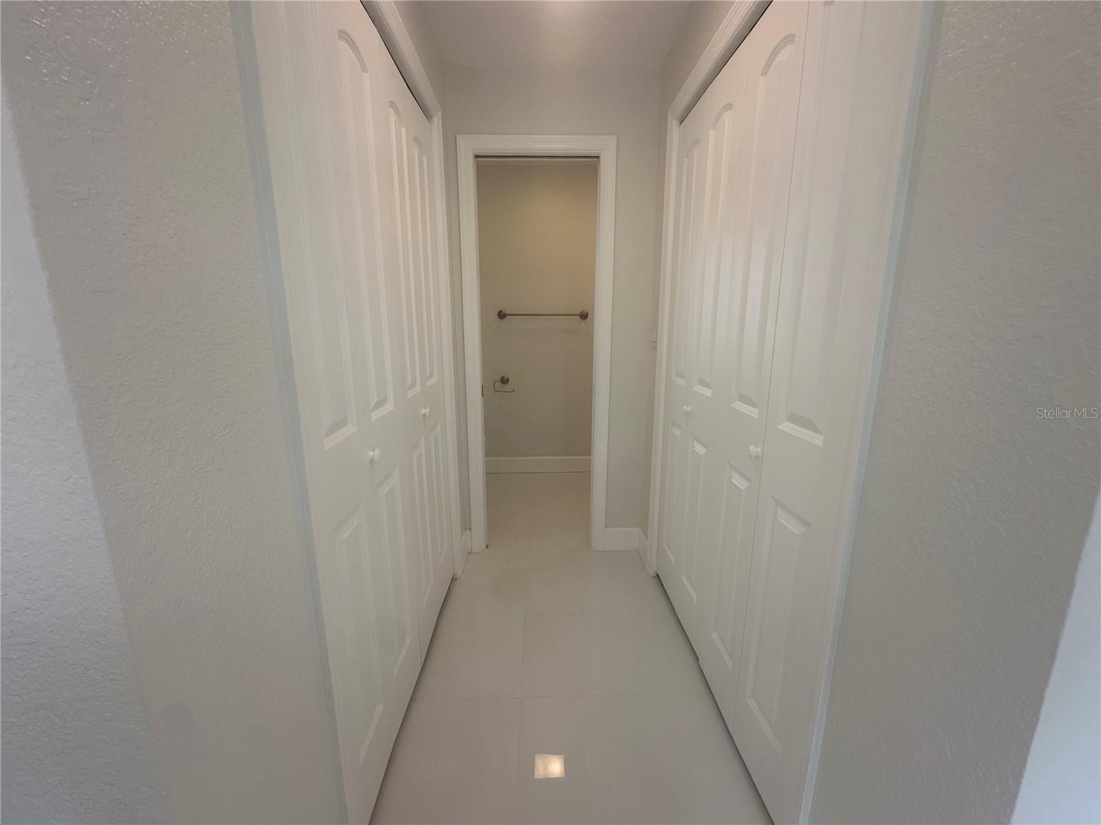 230 Annapolis Ln Property Photo 17