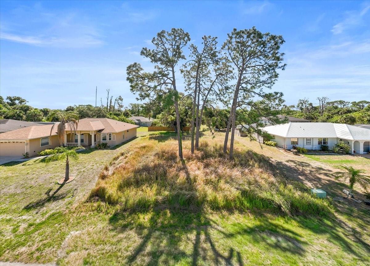 Sabrina Ter Property Photo 3