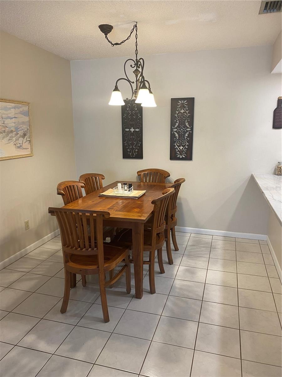 622 Bird Bay Dr S #203 Property Photo 6