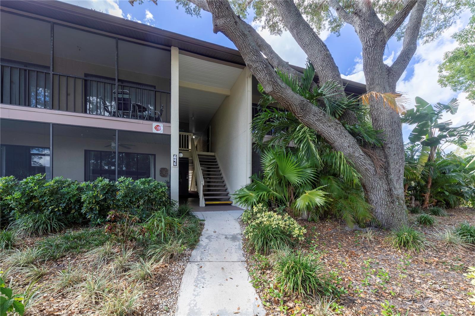 646 Bird Bay Dr E #207 Property Photo 1