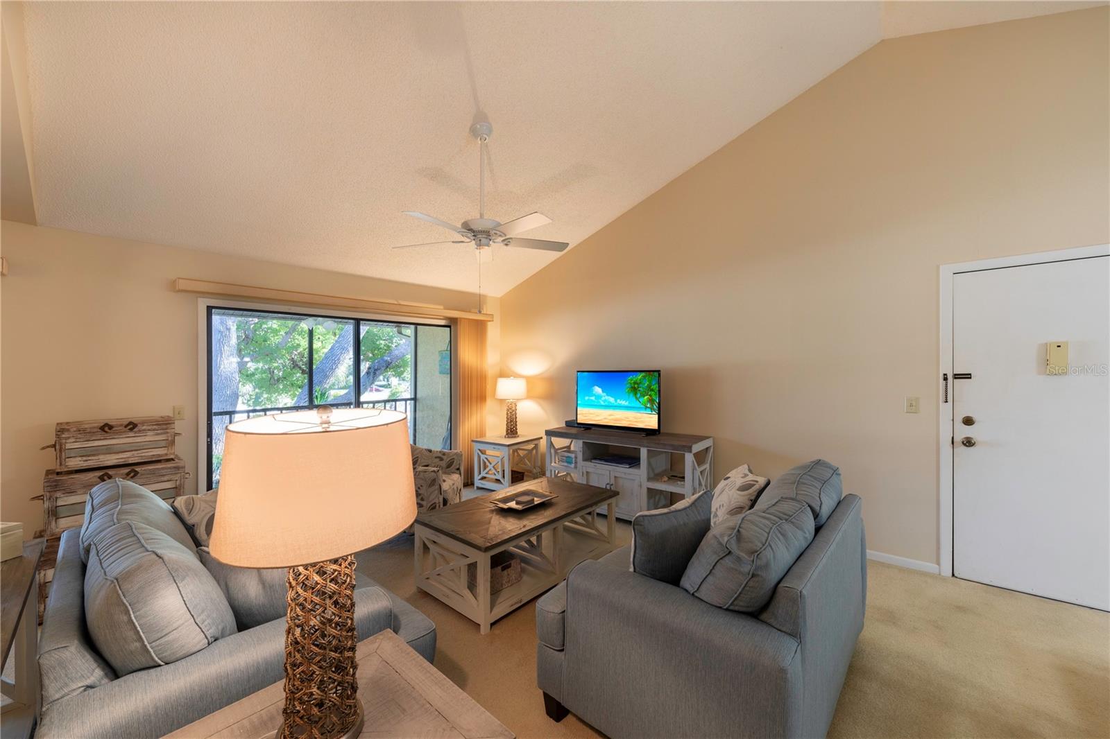 646 Bird Bay Dr E #207 Property Photo 4
