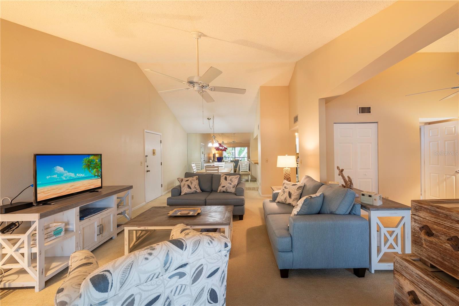 646 Bird Bay Dr E #207 Property Photo 8