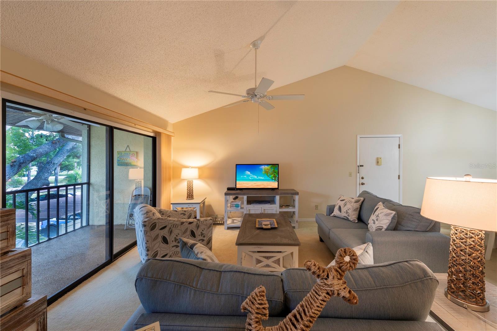 646 Bird Bay Dr E #207 Property Photo 9
