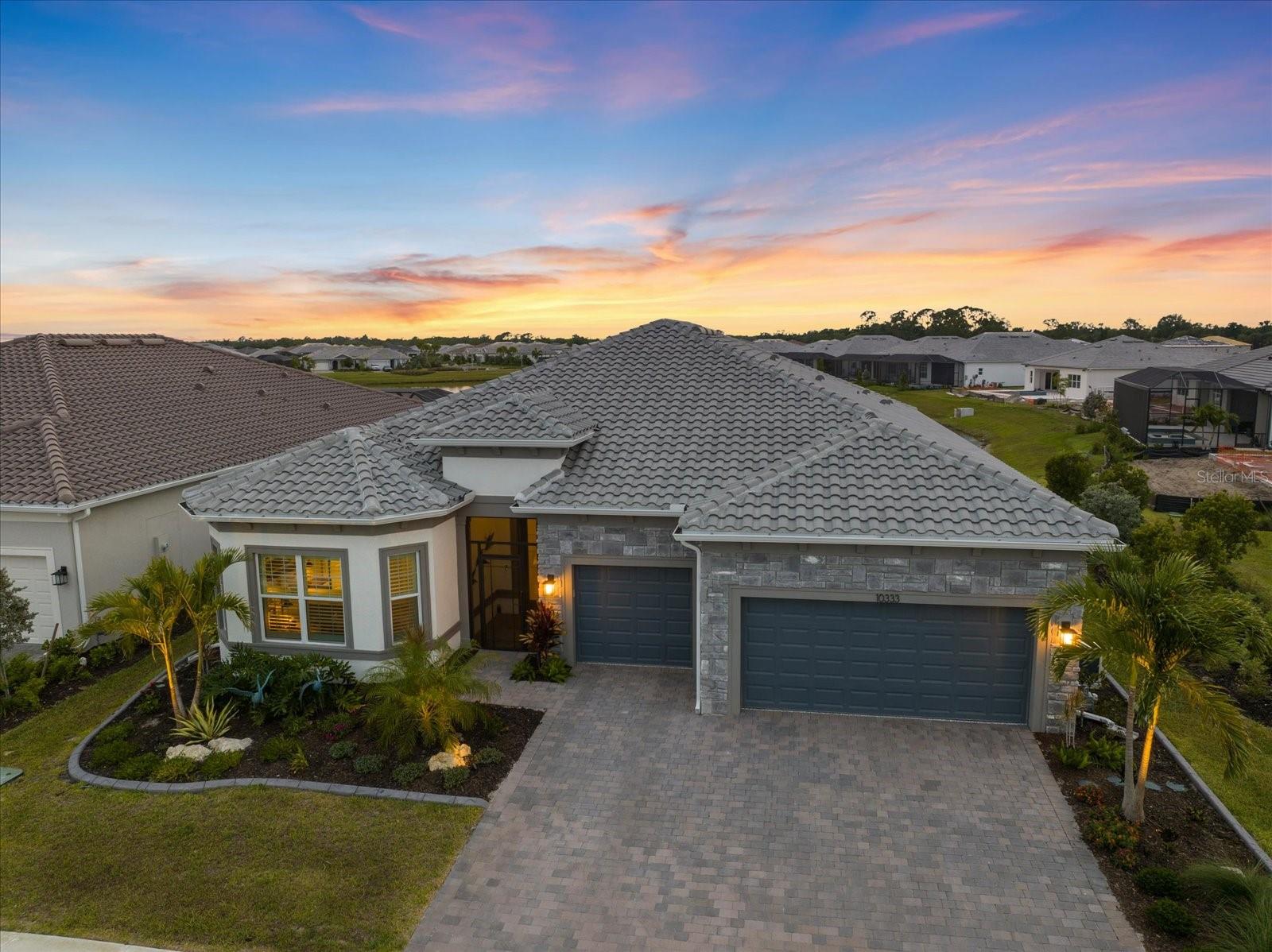 10333 BLUE RUNNER DR