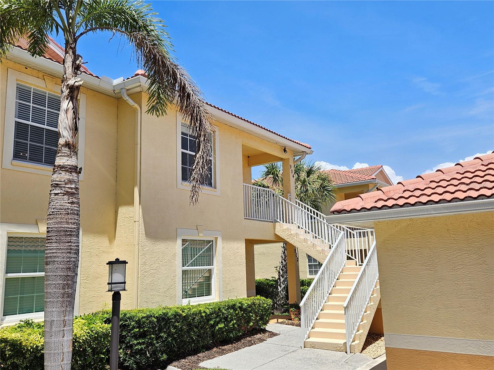 904 Casa Del Lago Way #904 Property Photo 1