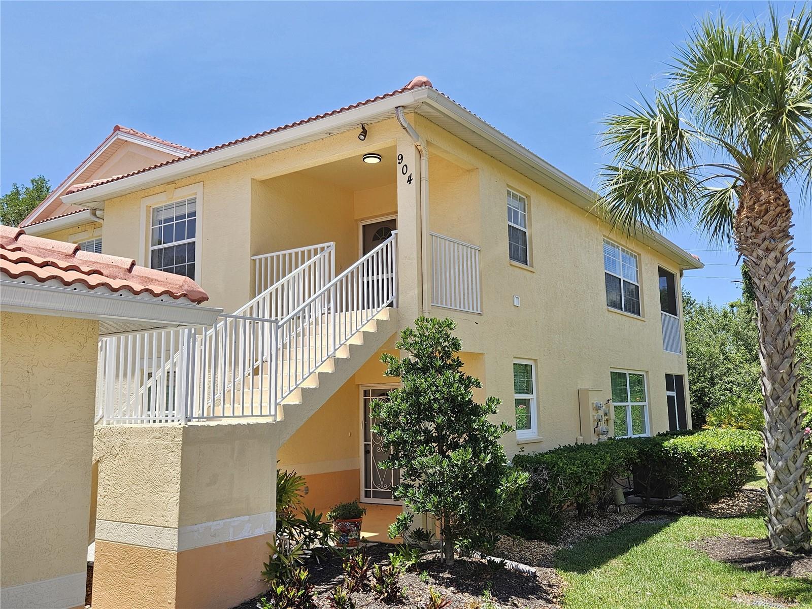 904 Casa Del Lago Way #904 Property Photo 5
