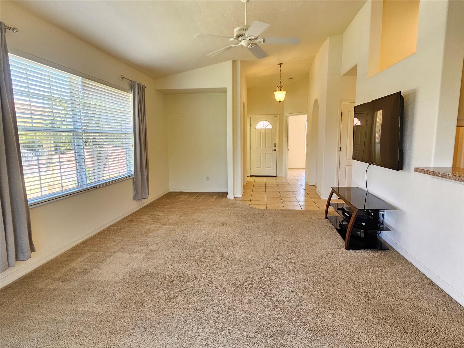 904 Casa Del Lago Way #904 Property Photo 14