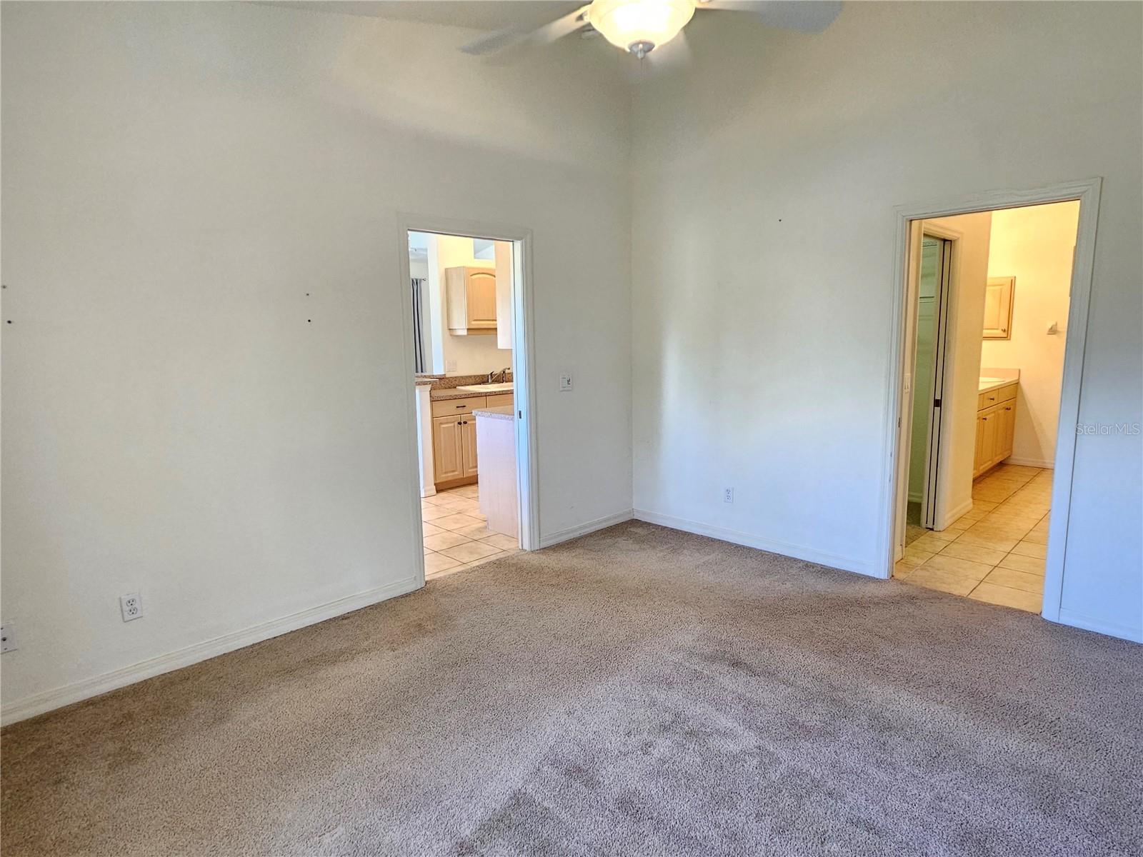 904 Casa Del Lago Way #904 Property Photo 25