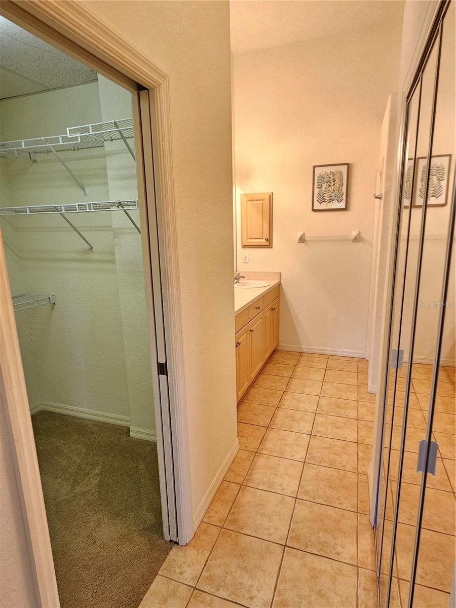 904 Casa Del Lago Way #904 Property Photo 26