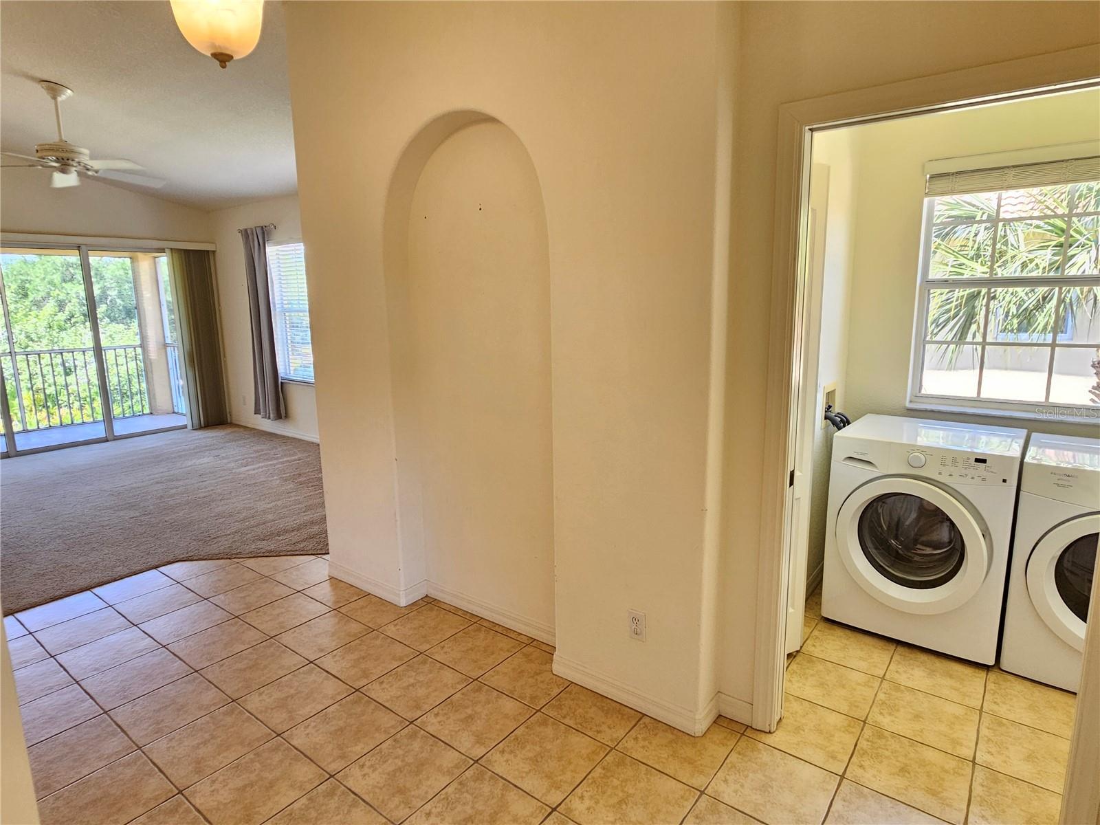 904 Casa Del Lago Way #904 Property Photo 39