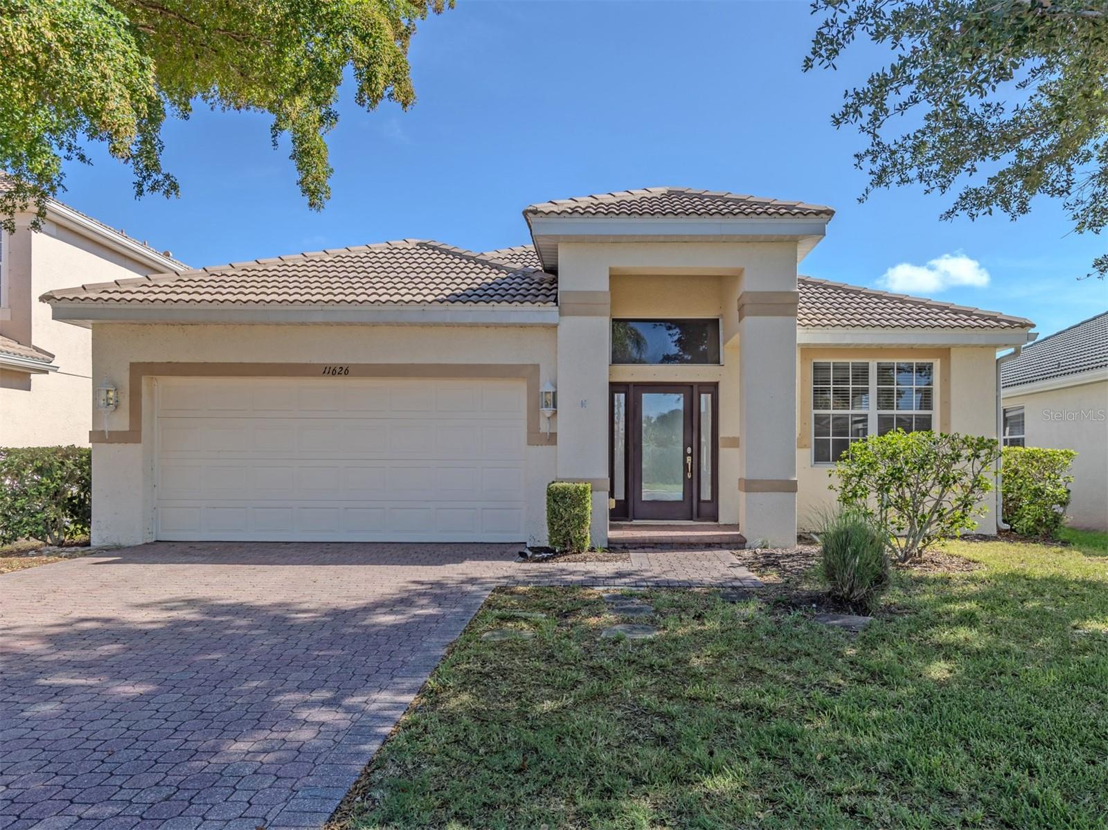 11626 Dancing River Dr Property Photo 1