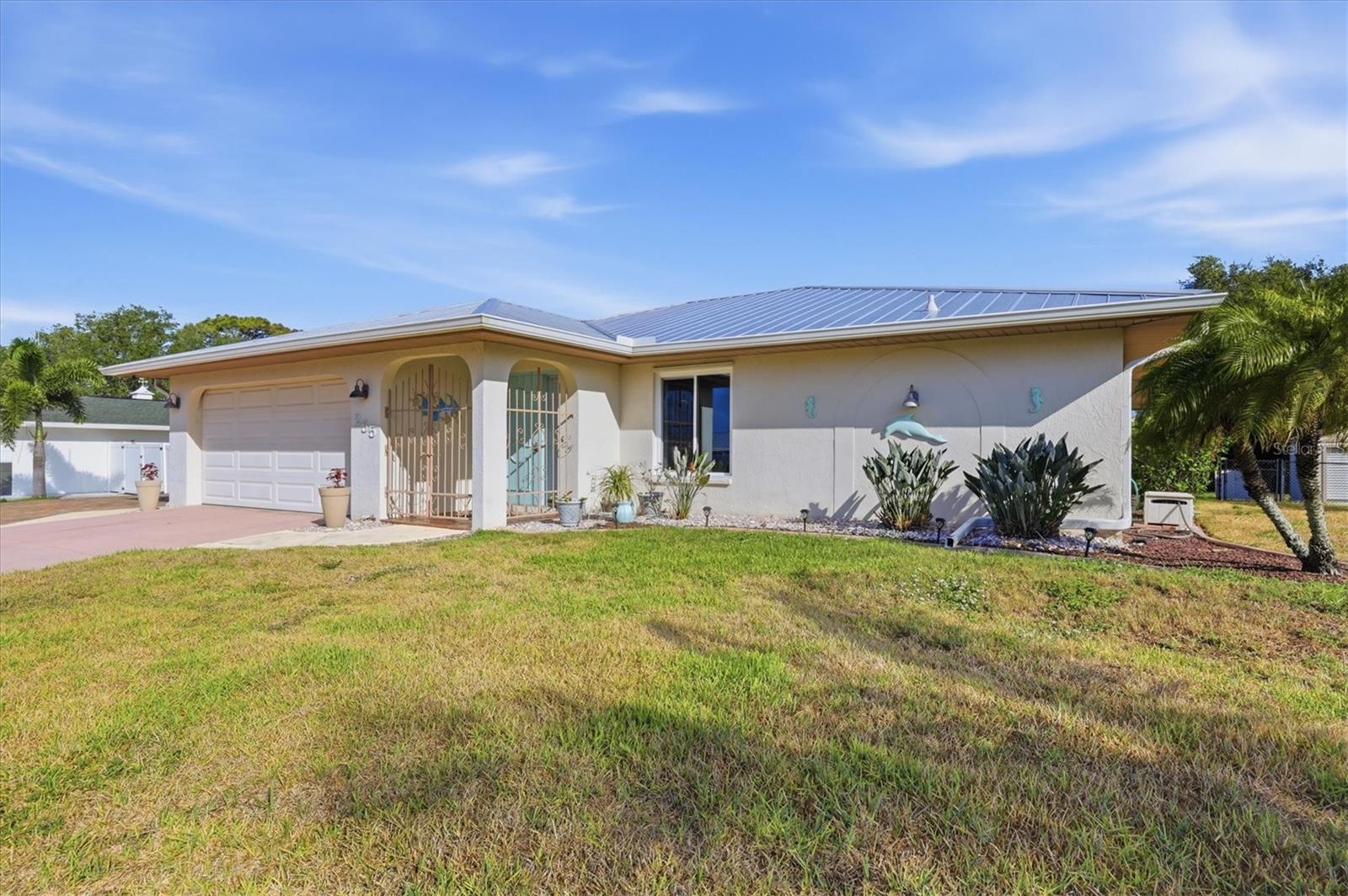 255 Rigel Rd Property Photo 17