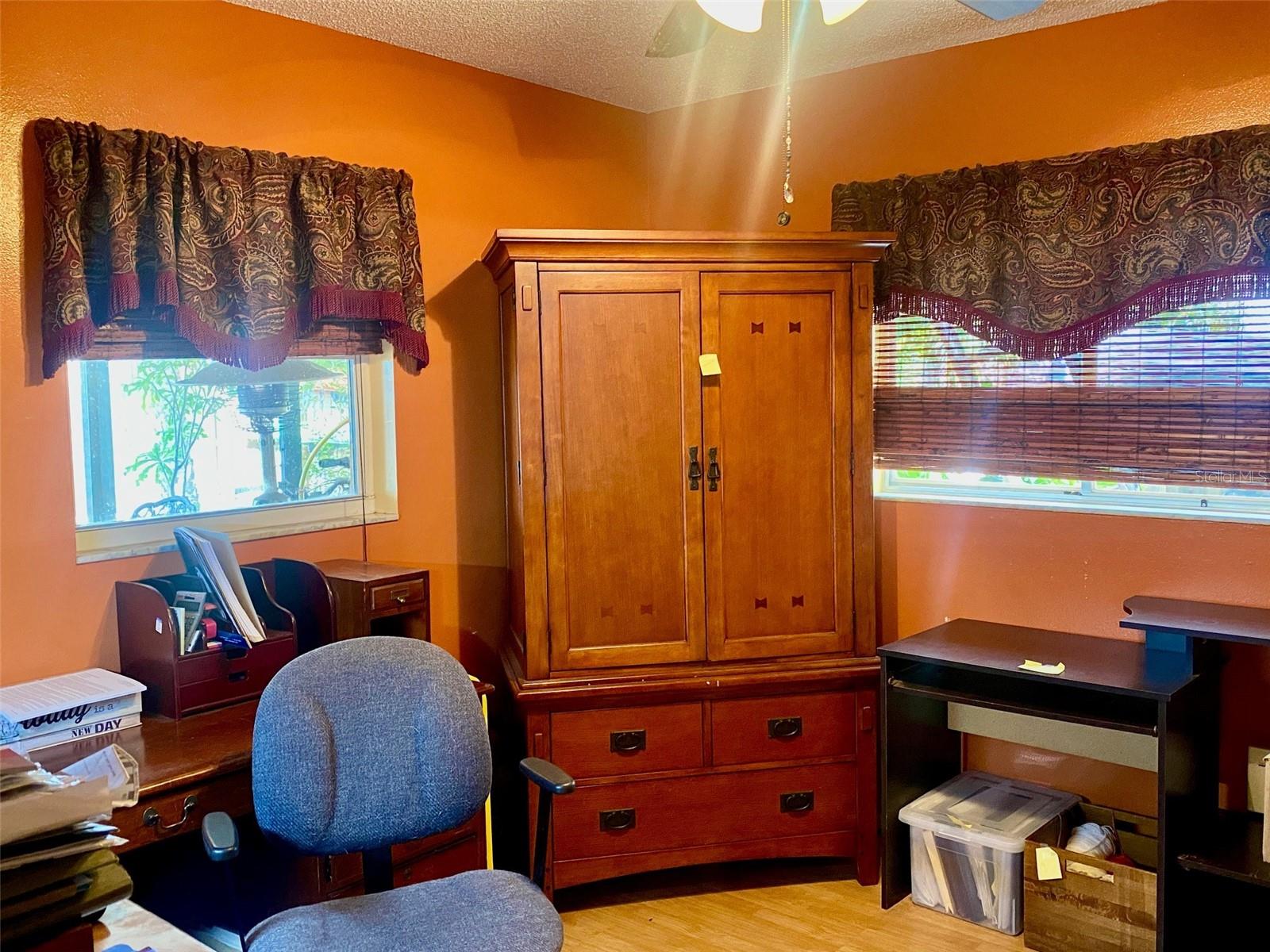 132 Rutgers Rd Property Photo 6