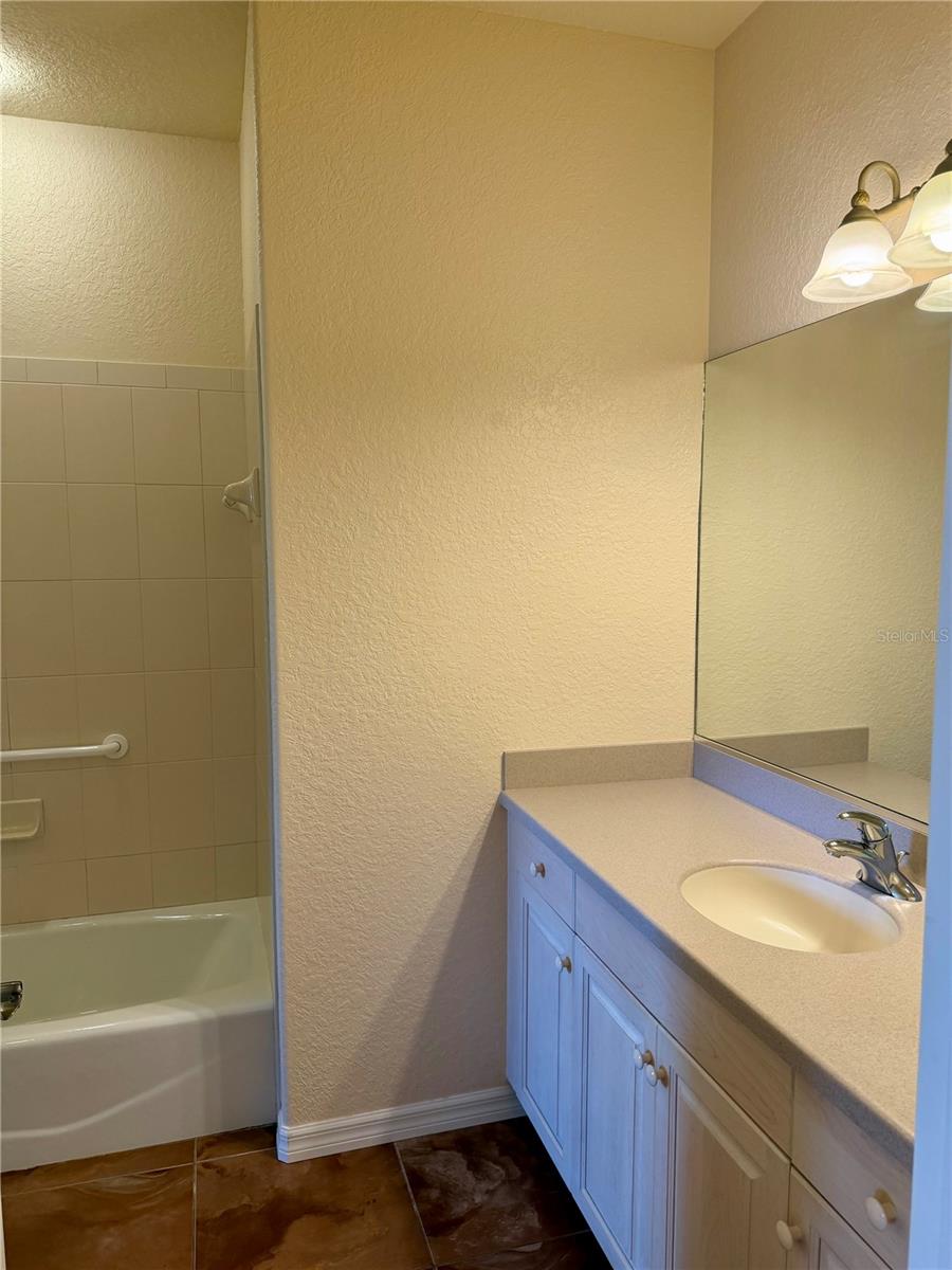 600 Gardens Edge Dr #633 Property Photo 21