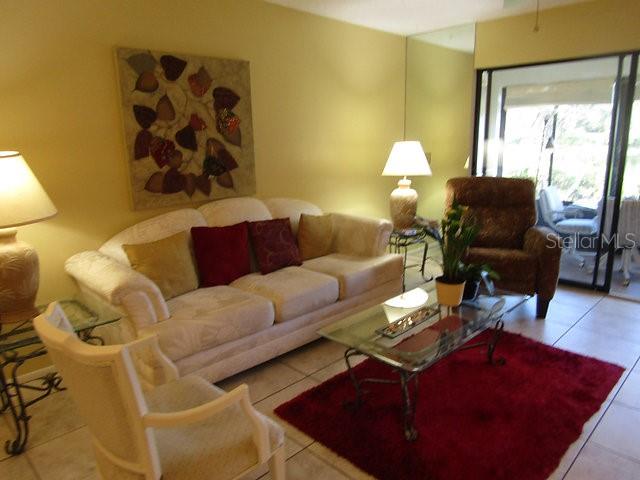 255 Mission Trl S #e Property Photo 4