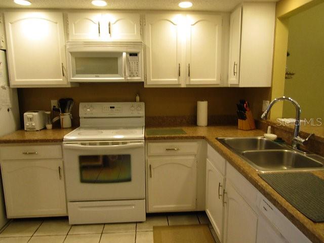 255 Mission Trl S #e Property Photo 7