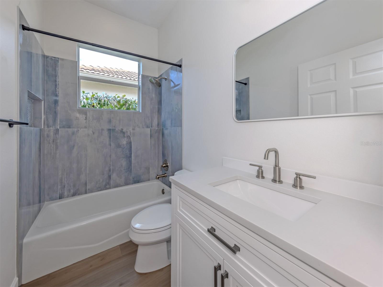 128 Amora Ave Property Photo 15