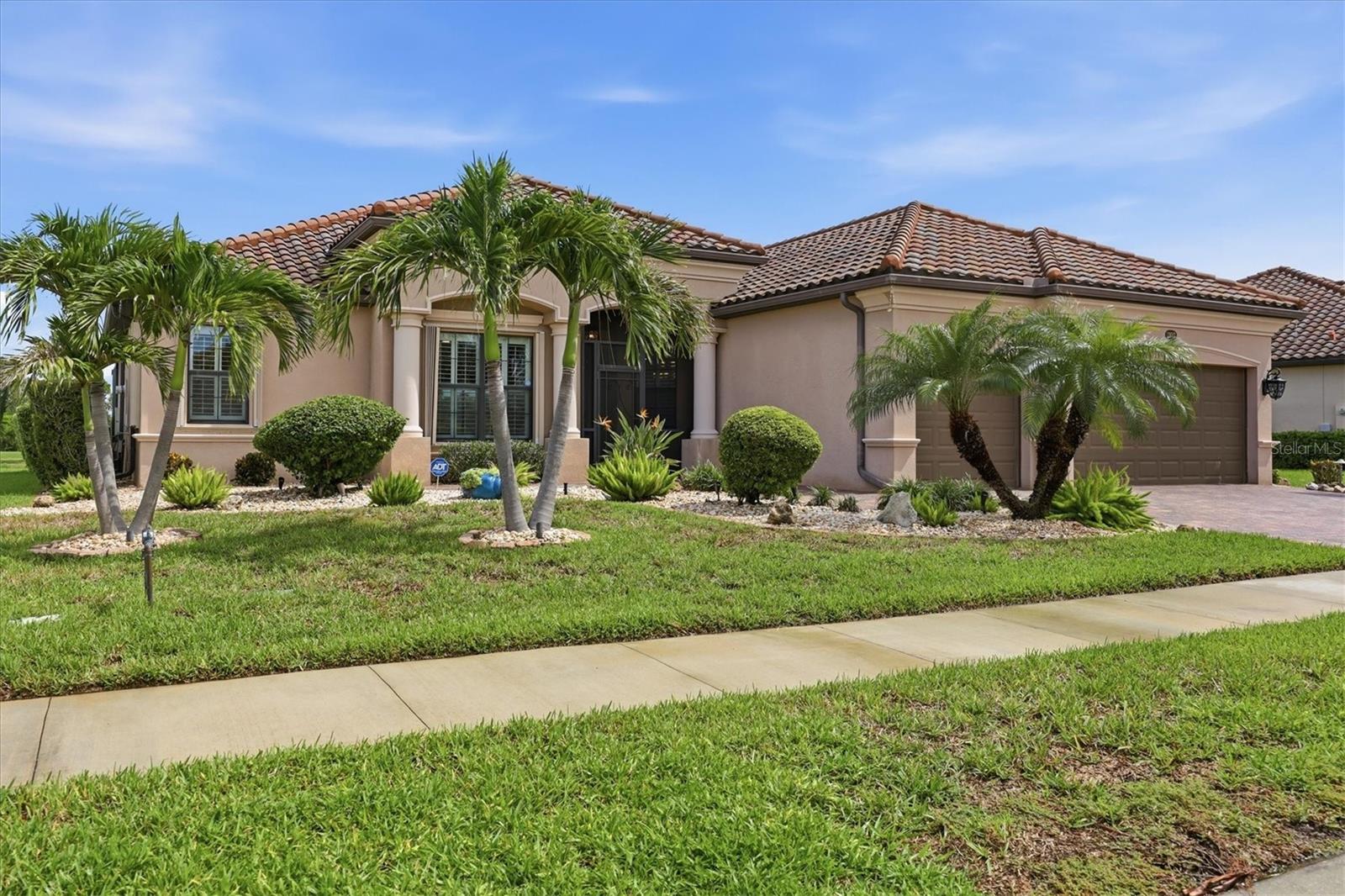 13652 Classico Ct Property Photo 1