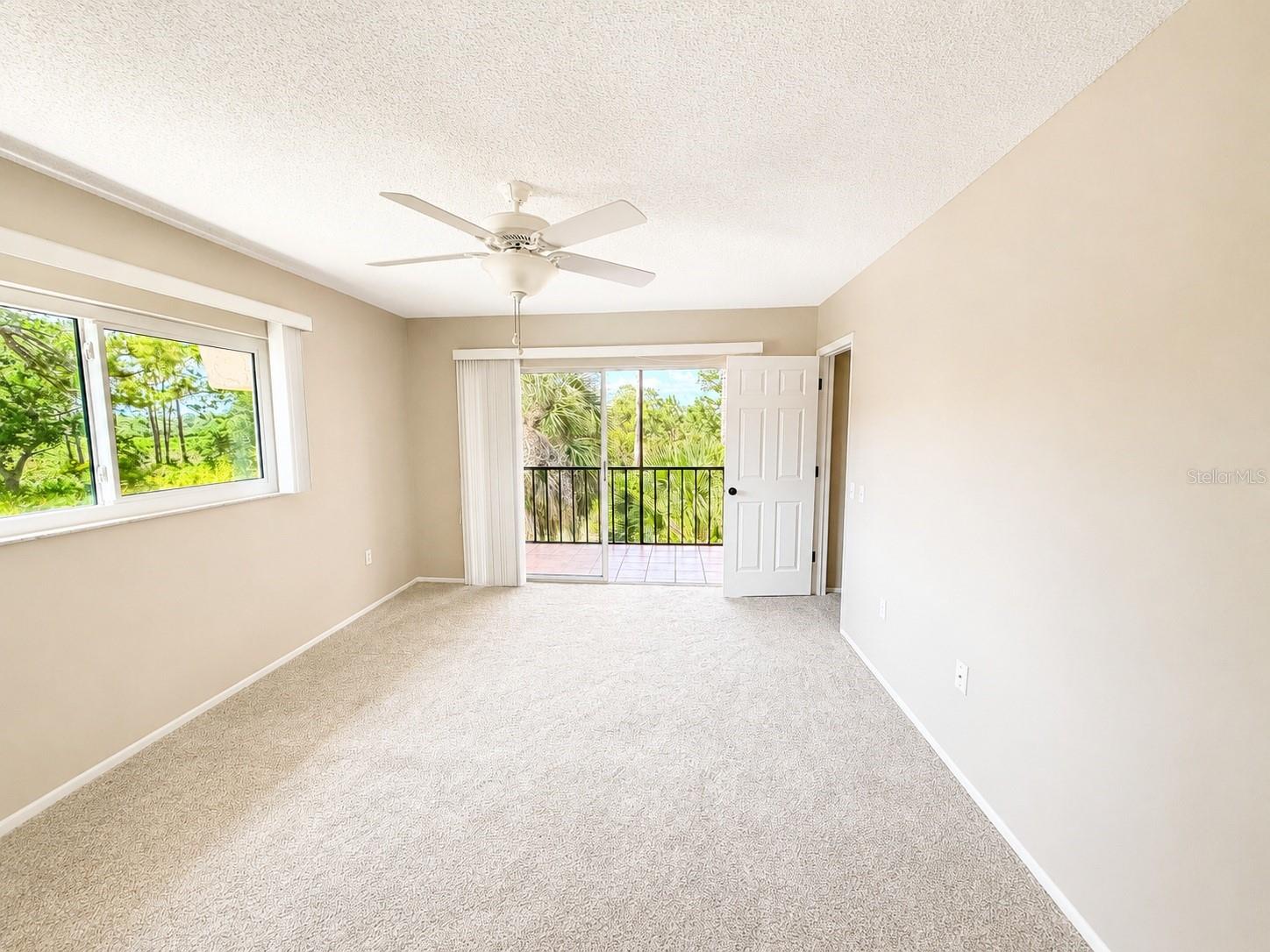 211 Rubens Dr #e Property Photo 15
