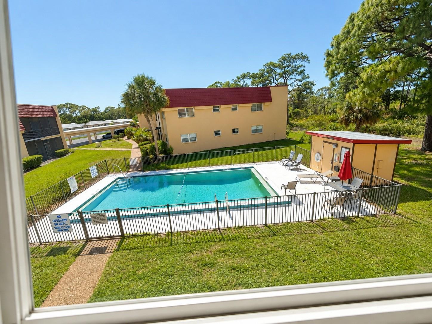 211 Rubens Dr #e Property Photo 24