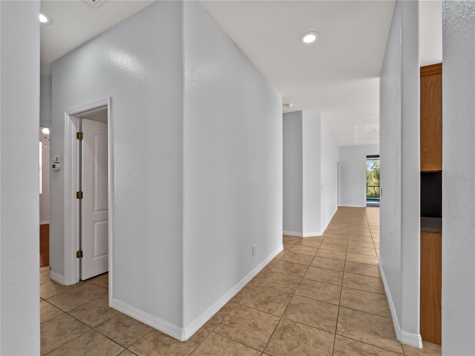 11631 Dancing River Dr Property Photo 17