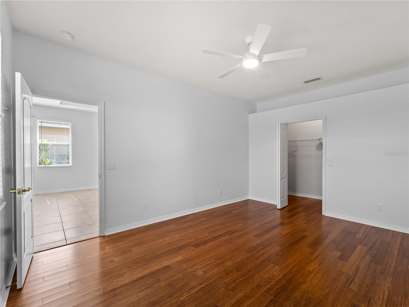 11631 Dancing River Dr Property Photo 30
