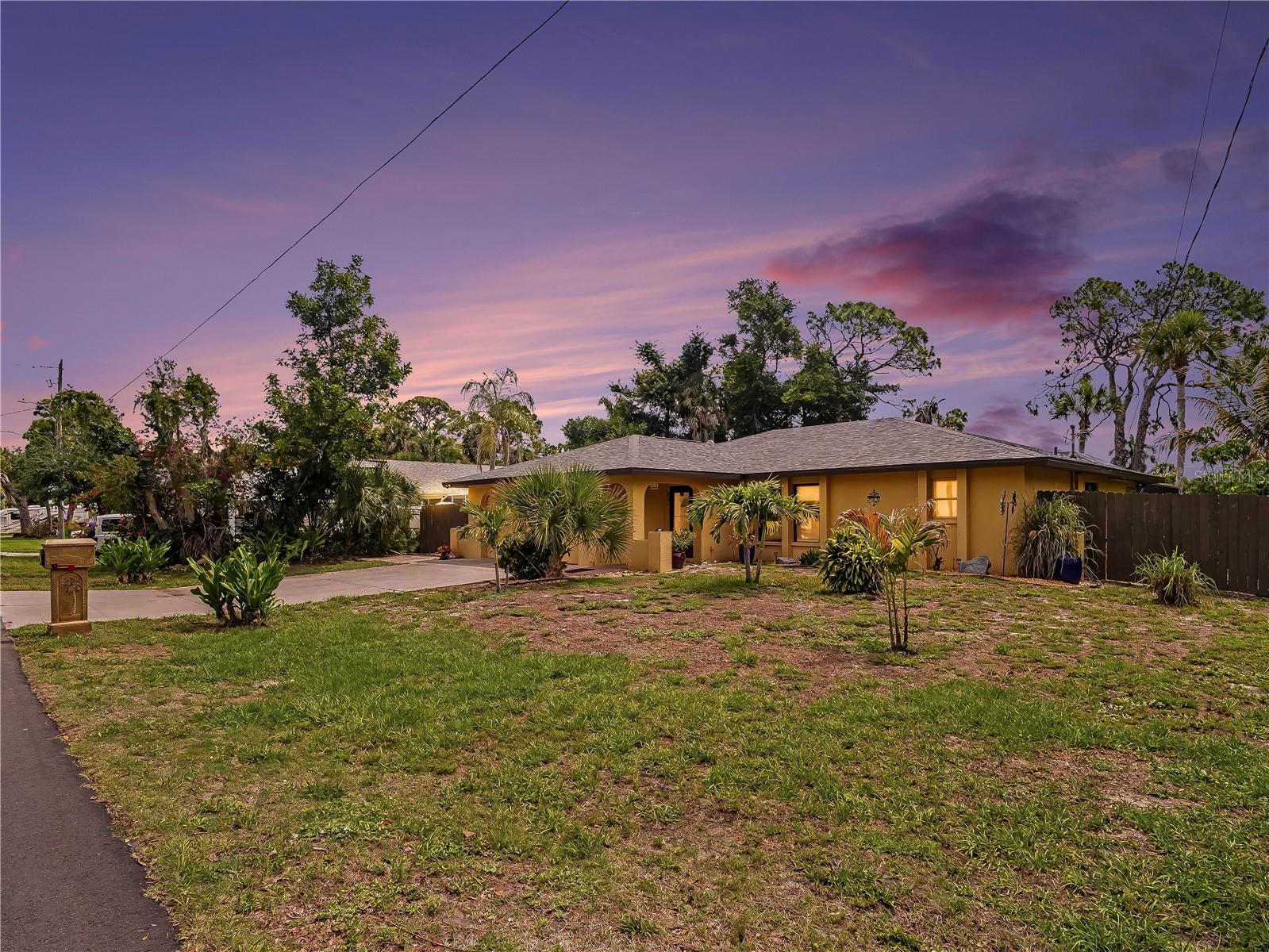 2320 Lake Shore Dr Property Photo 51