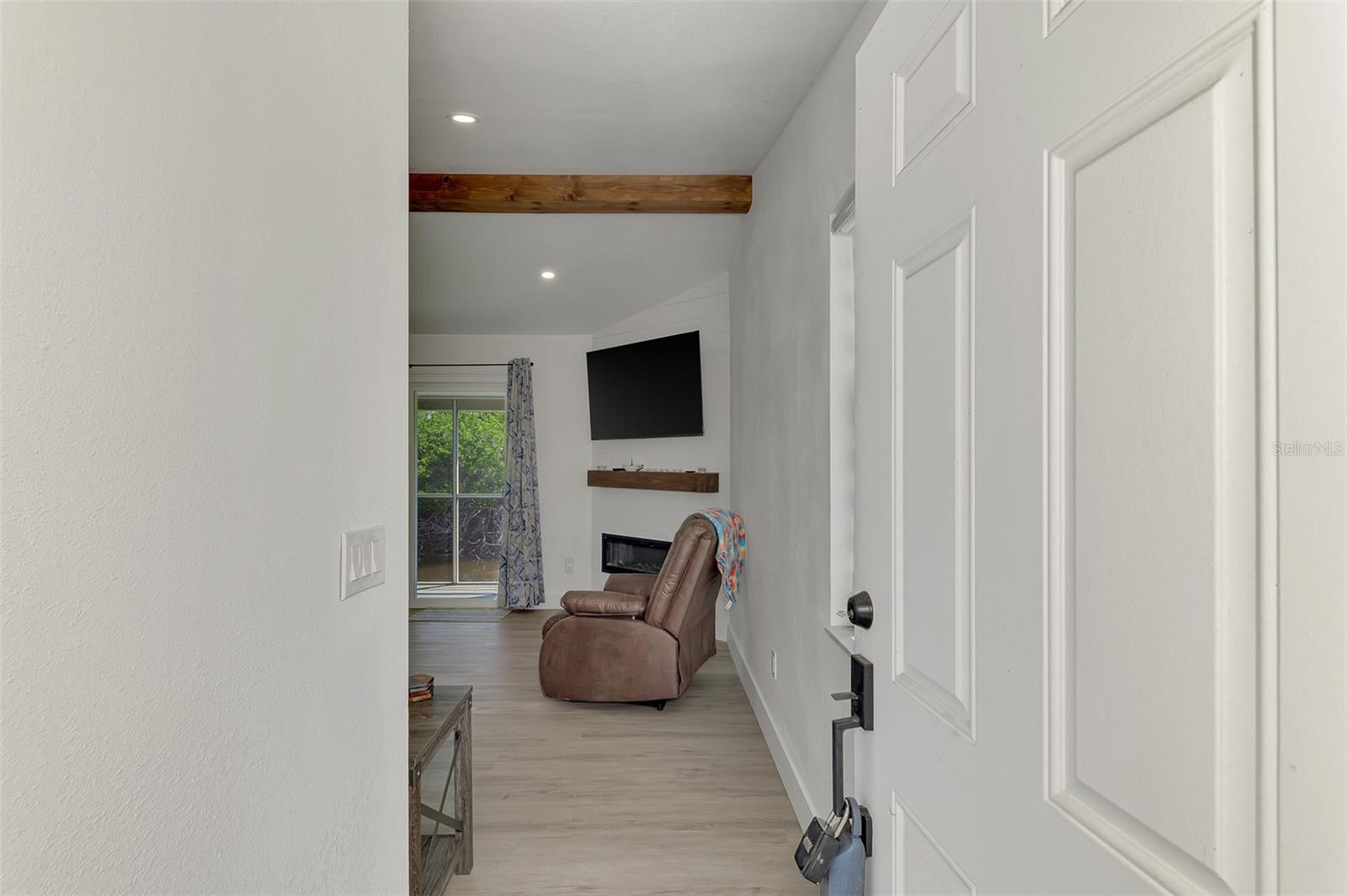 14300 Worthwhile Rd Property Photo 5