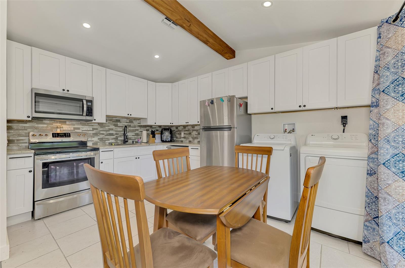14300 Worthwhile Rd Property Photo 13