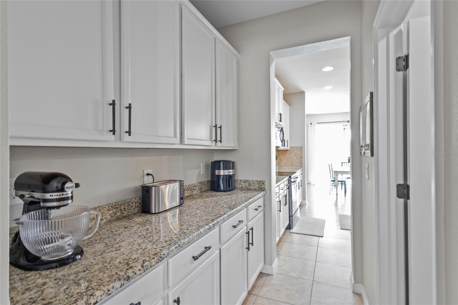 6116 35th Ct E Property Photo 13