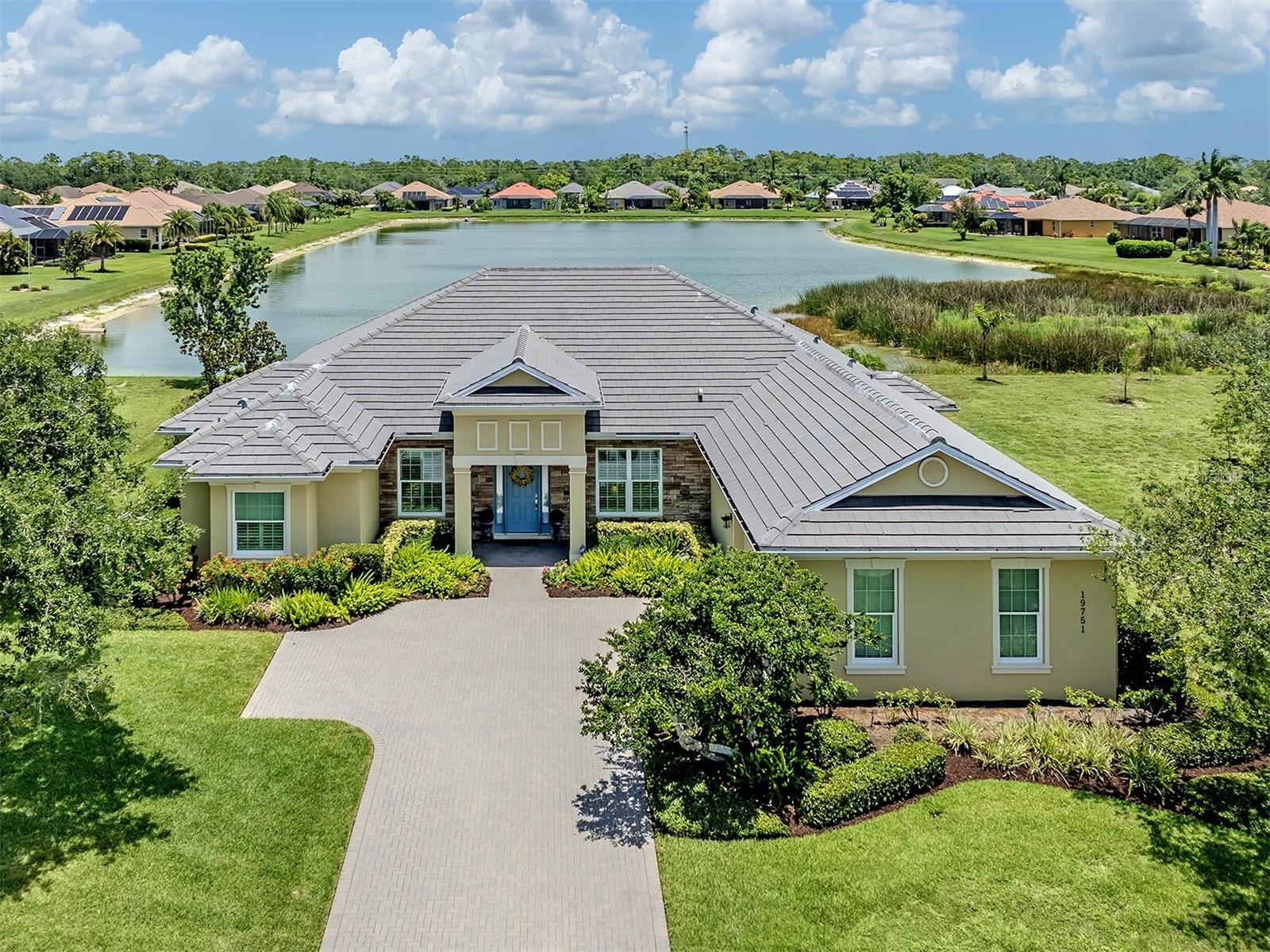 19751 COBBLESTONE CIR