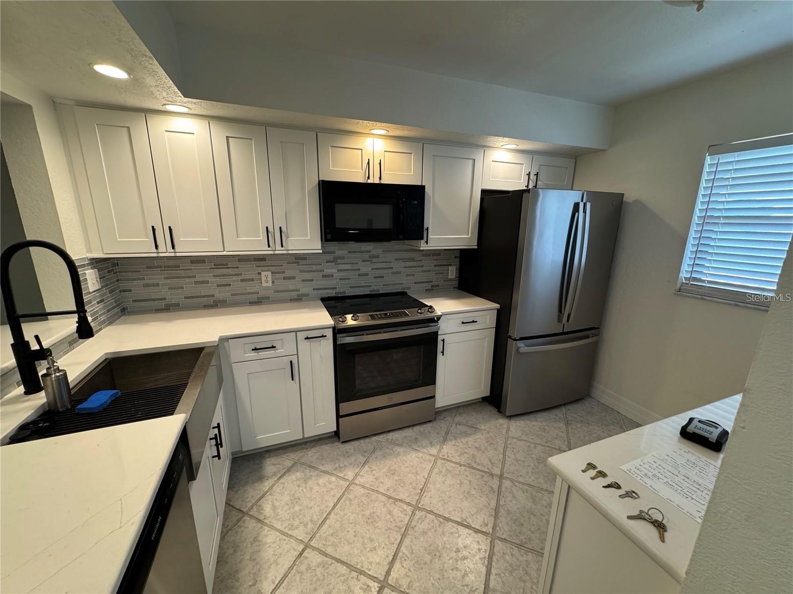 2275 S Mccall Rd #201 Property Photo 2
