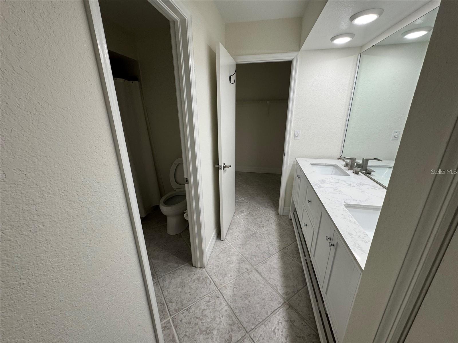2275 S Mccall Rd #201 Property Photo 5