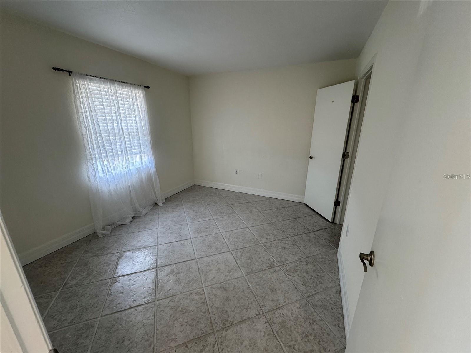 2275 S Mccall Rd #201 Property Photo 8