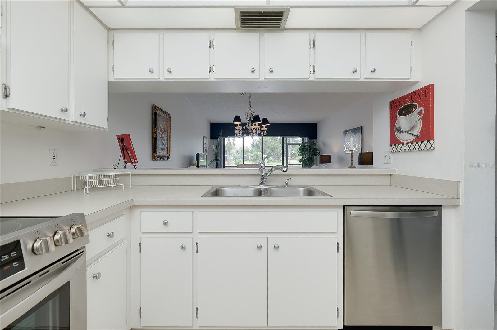 1186 Bird Bay Way #109 Property Photo 4