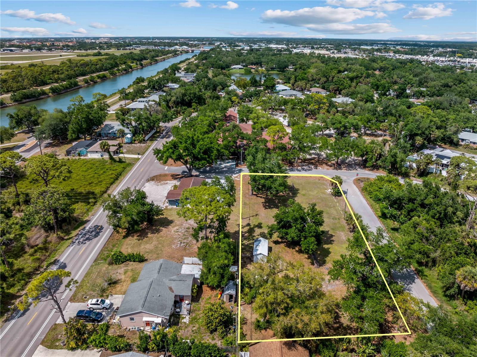 Dawn Dr Property Photo 4